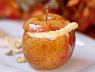 Печеные яблоки с творогом