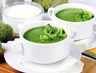 Суп-пюре з броколі